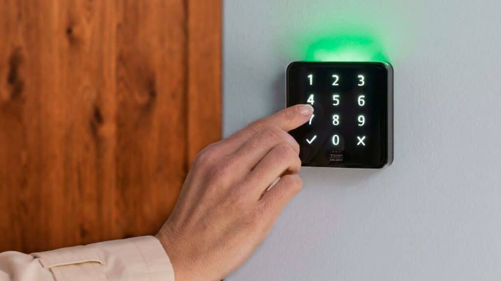 ASSA ABLOY